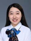 穿着蓝色衬衫

AI 生成的内容可能不正确。